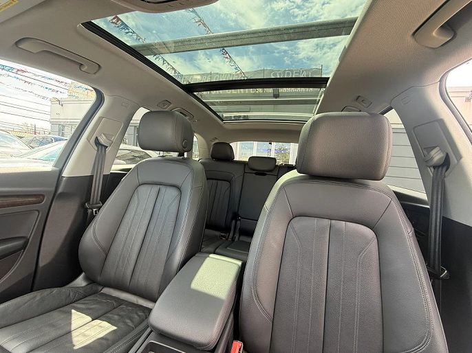 Vehicle view 18