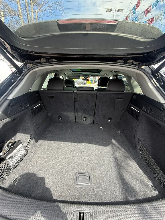 Vehicle view 21