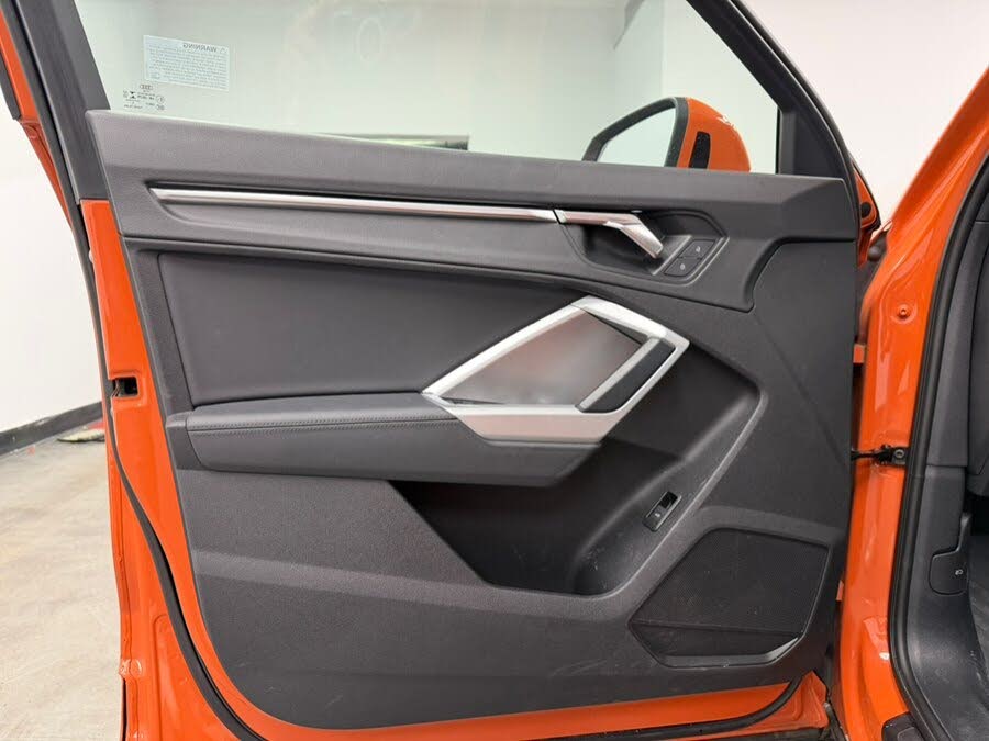 Vehicle view 28