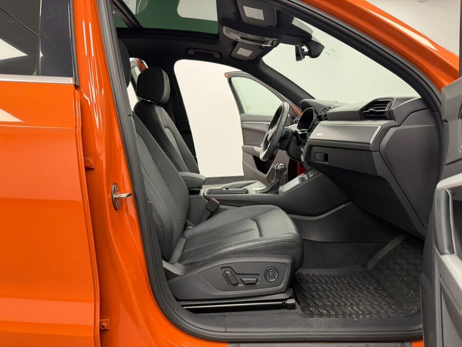 Vehicle view 32