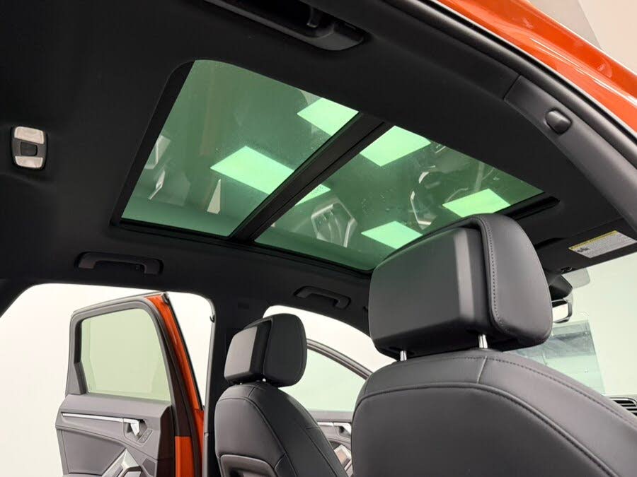 Vehicle view 39