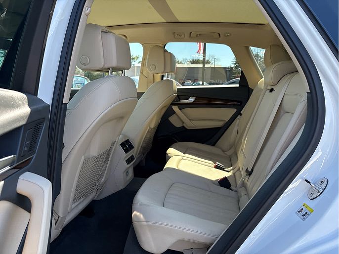 Vehicle view 10