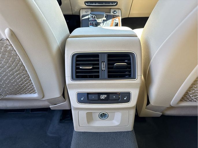 Vehicle view 11