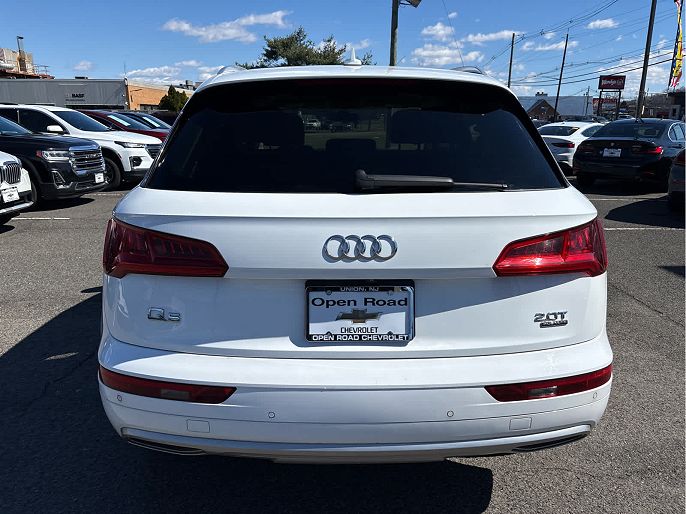 Vehicle view 6
