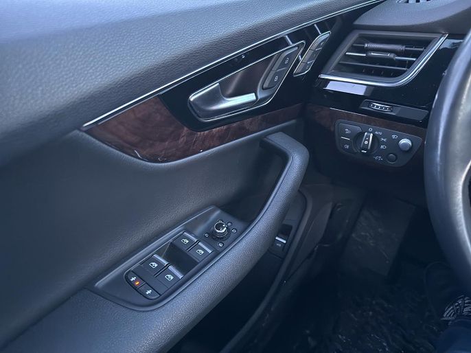 Vehicle view 12