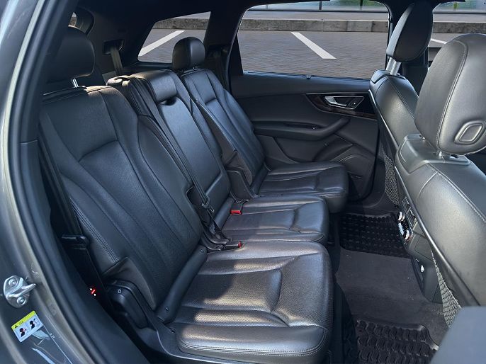 Vehicle view 13