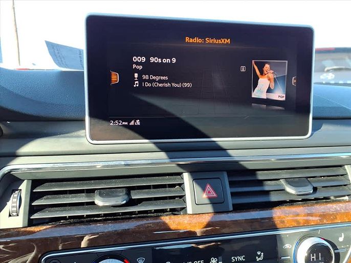 Vehicle view 19