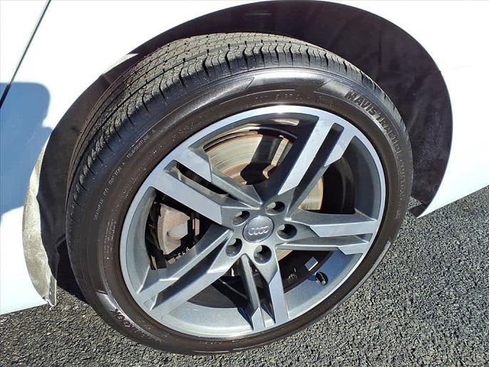 Vehicle view 7