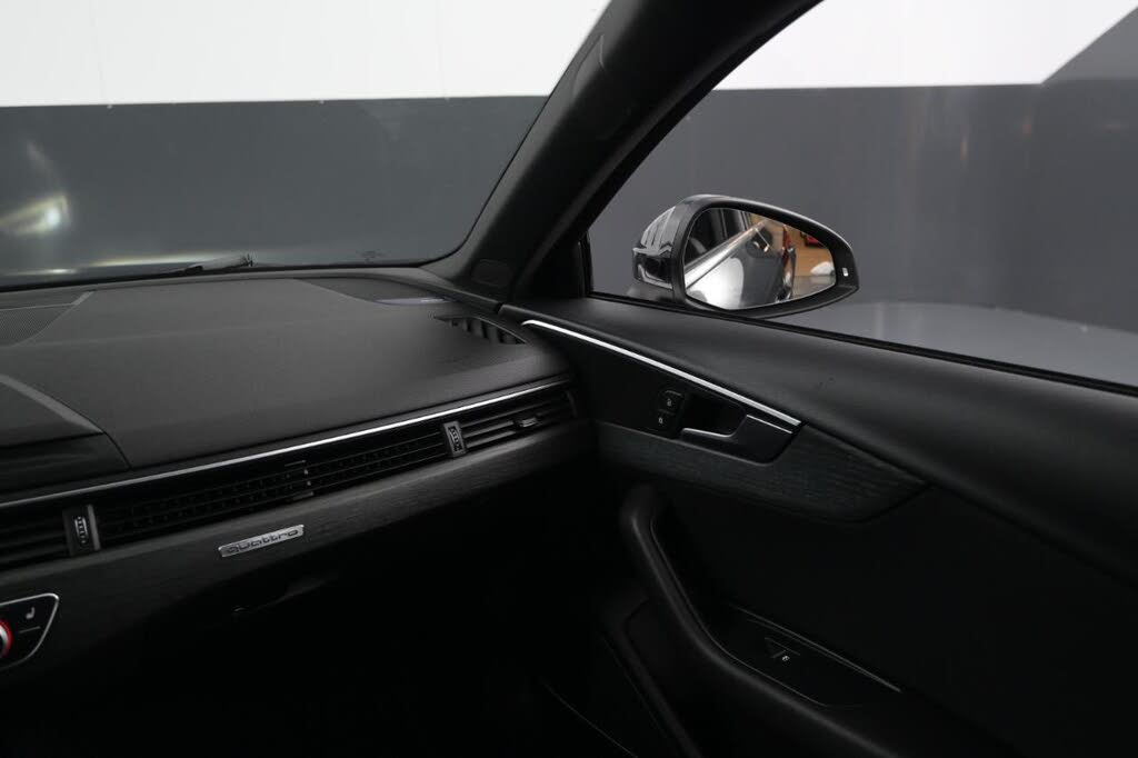 Vehicle view 29