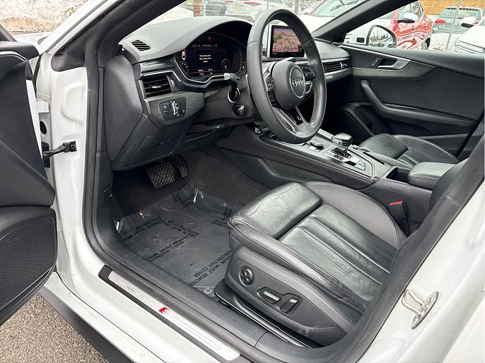 Vehicle view 14
