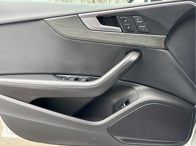 Vehicle view 30