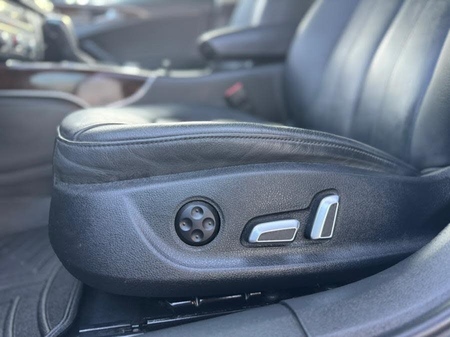 Vehicle view 24