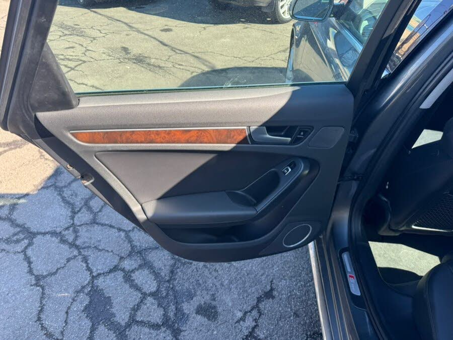 Vehicle view 11