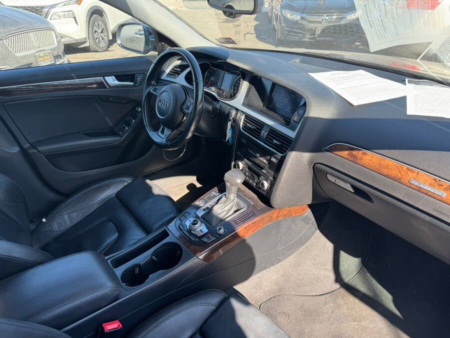 Vehicle view 19