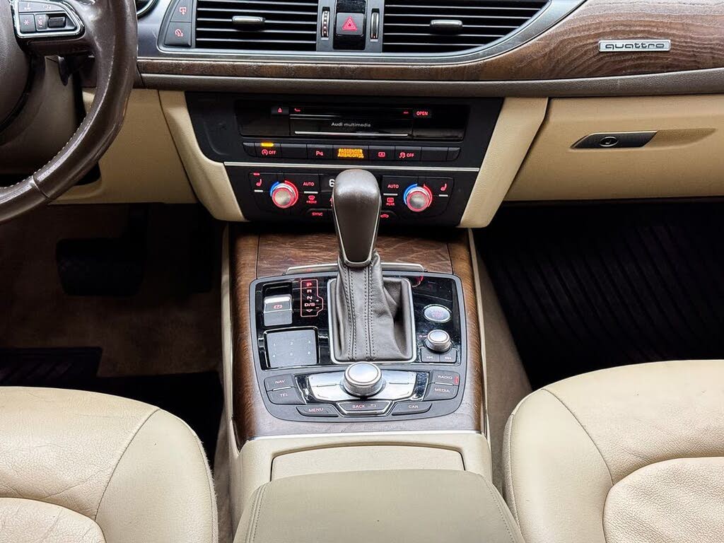 Vehicle view 35