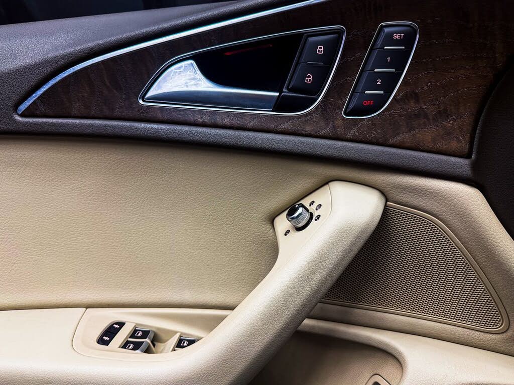 Vehicle view 43