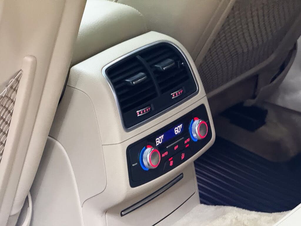 Vehicle view 57