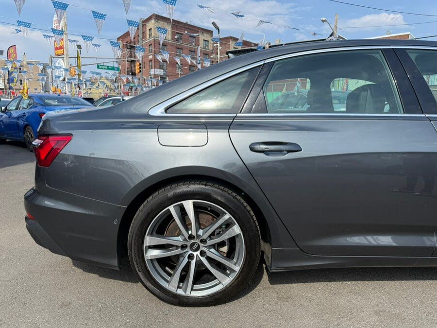 Vehicle view 9