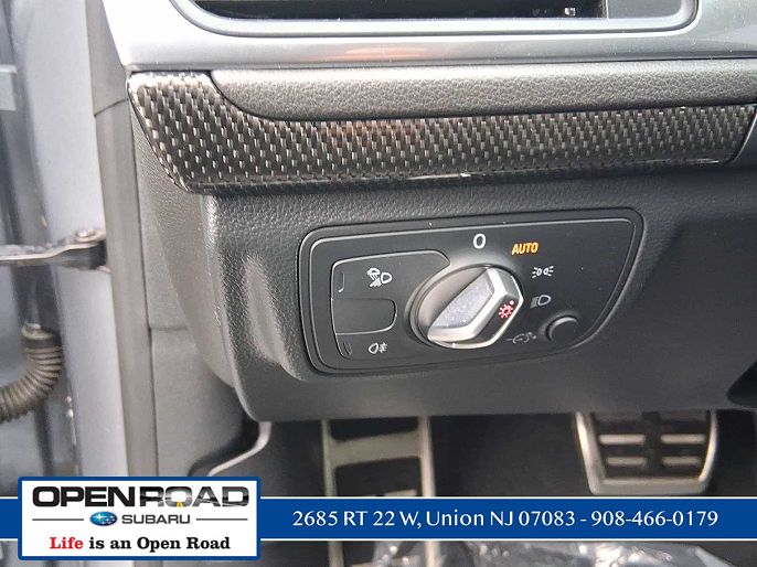 Vehicle view 17