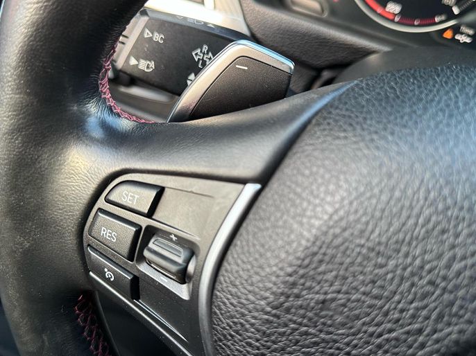 Vehicle view 37
