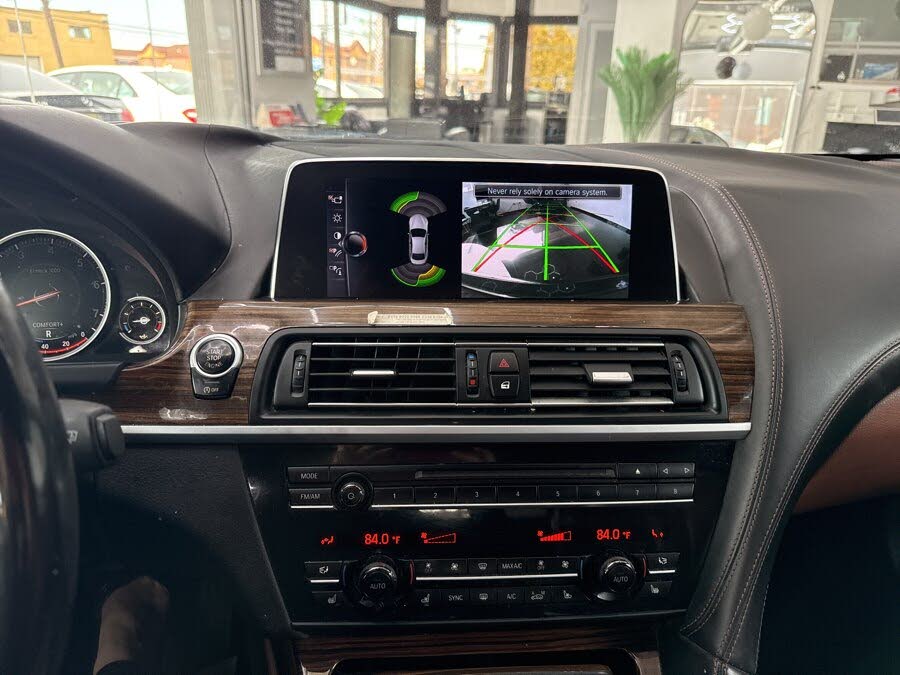 Vehicle view 9