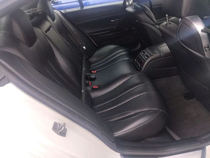 Vehicle view 17