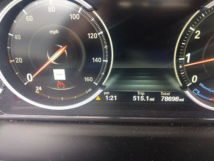 Vehicle view 8