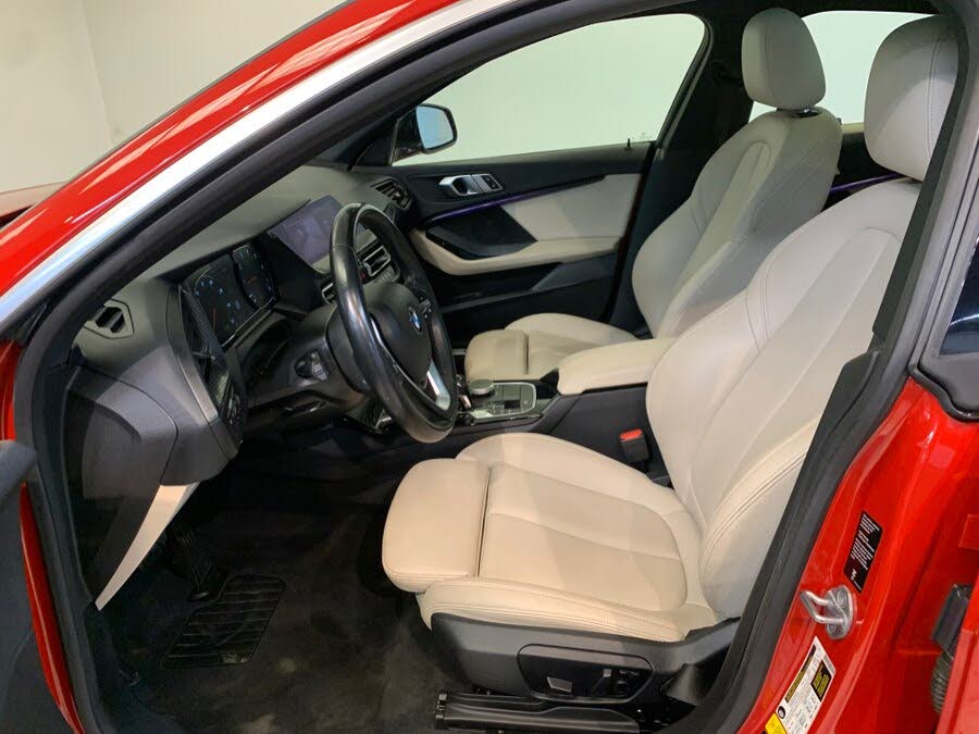 Vehicle view 14