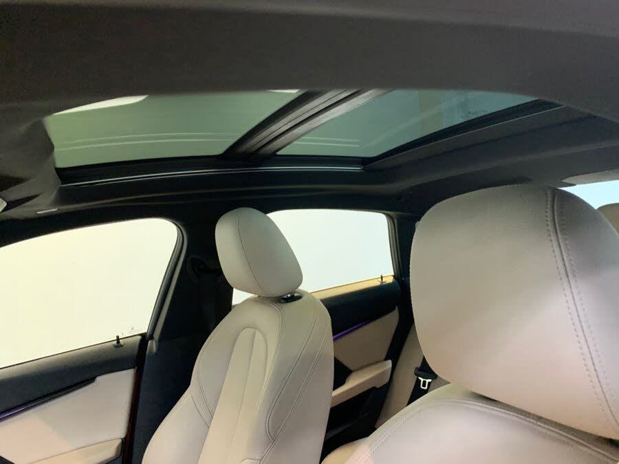 Vehicle view 15