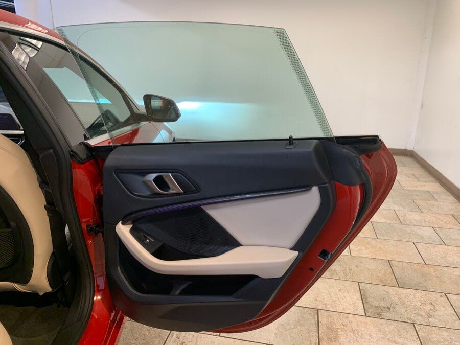 Vehicle view 47