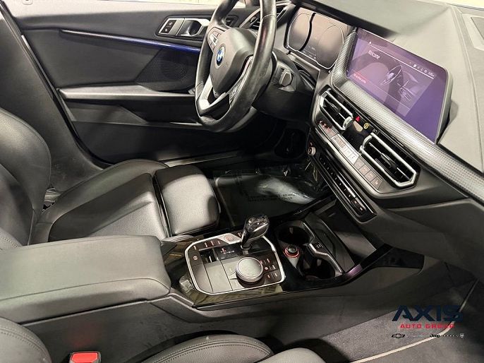 Vehicle view 28