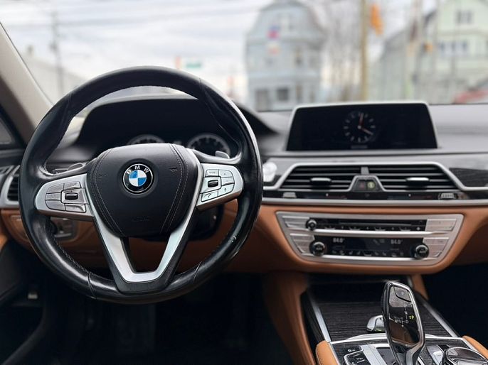 Vehicle view 10