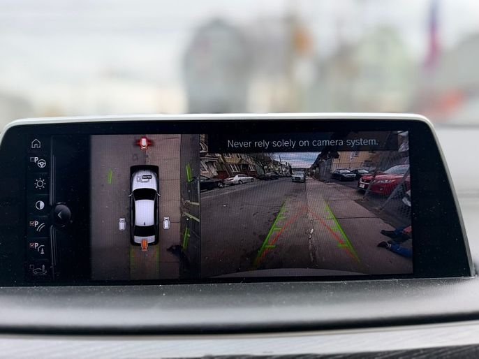Vehicle view 18