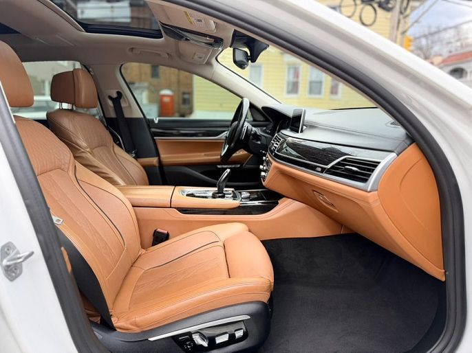 Vehicle view 21