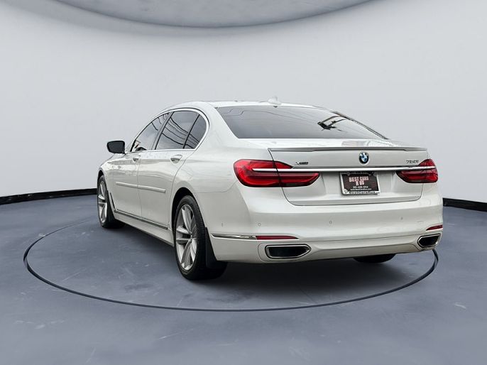 Vehicle view 5