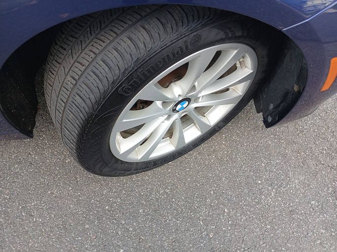 Vehicle view 15
