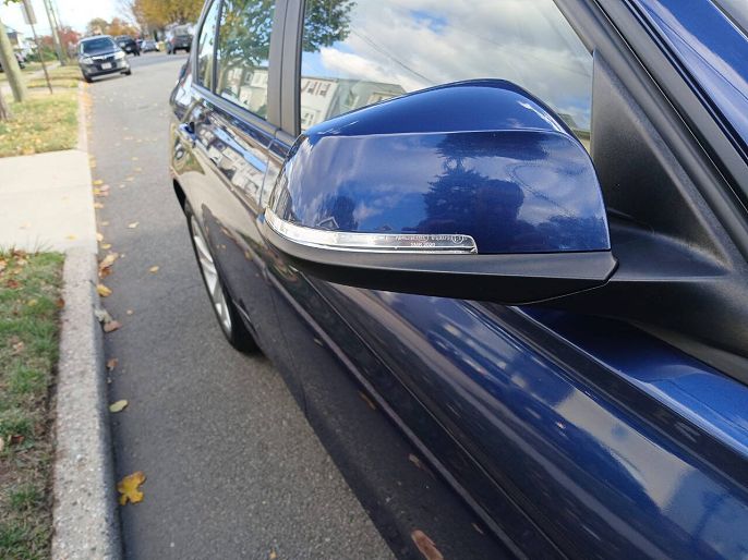 Vehicle view 16