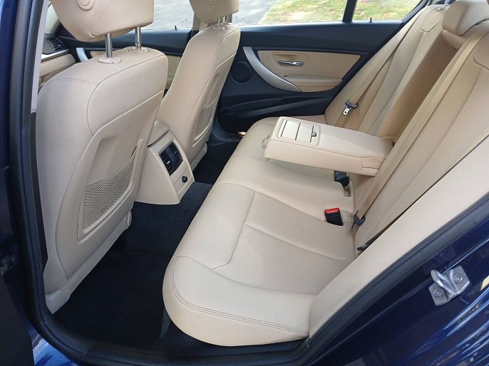 Vehicle view 21