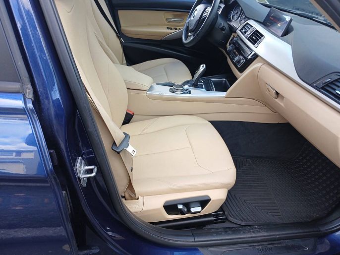Vehicle view 31