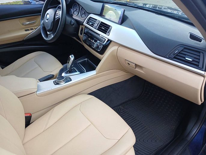 Vehicle view 32