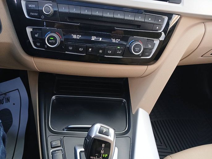 Vehicle view 47
