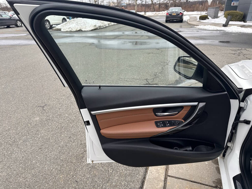 Vehicle view 12