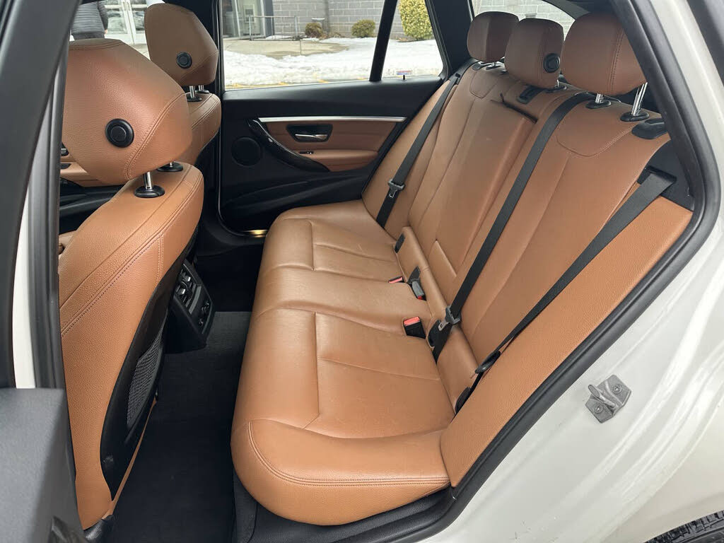 Vehicle view 16