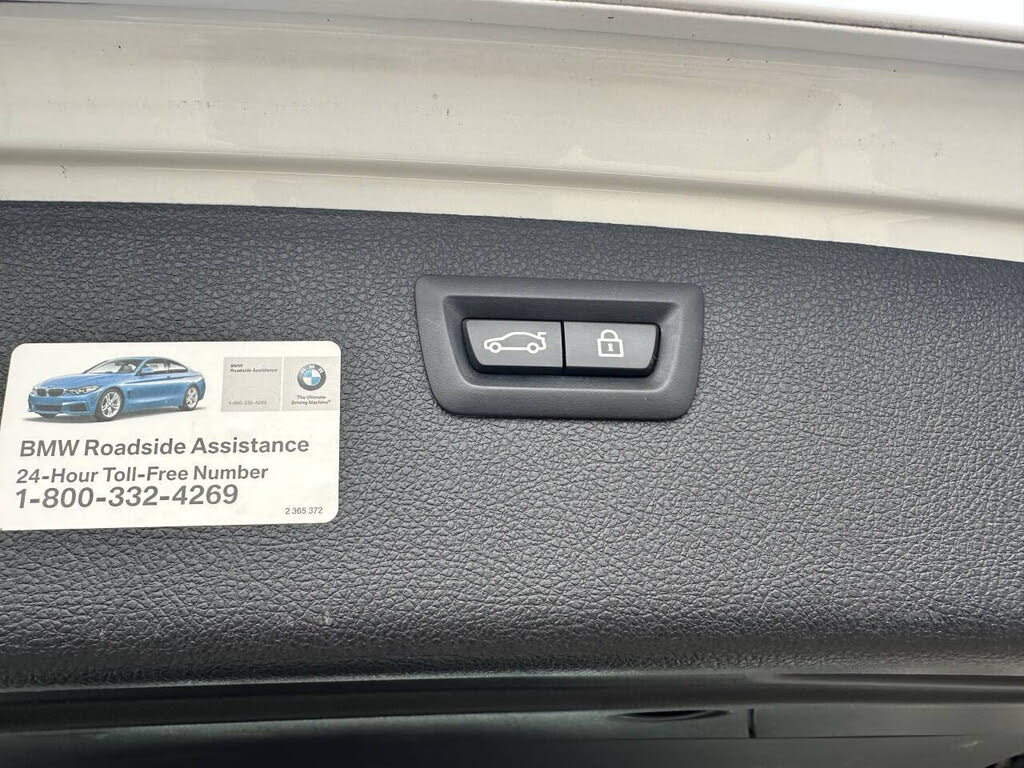 Vehicle view 18