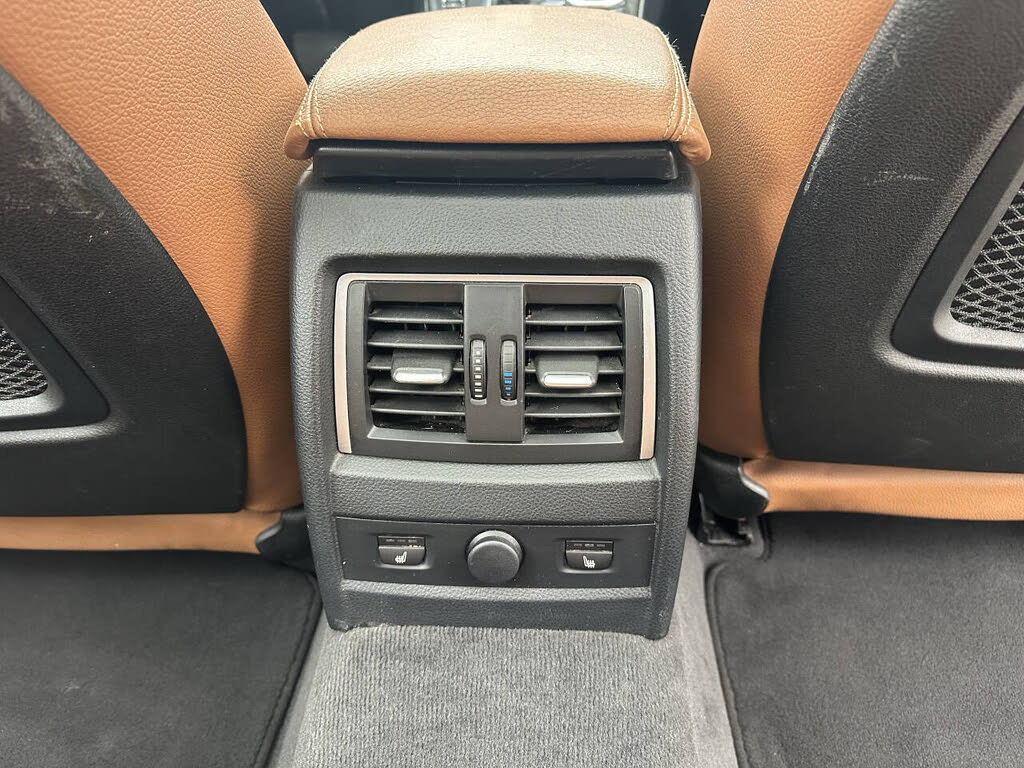 Vehicle view 21