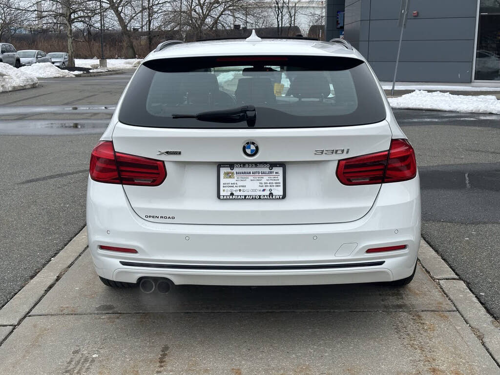 Vehicle view 4