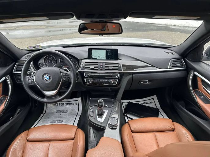 Vehicle view 69