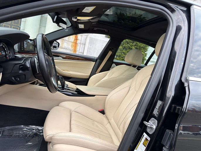 Vehicle view 12
