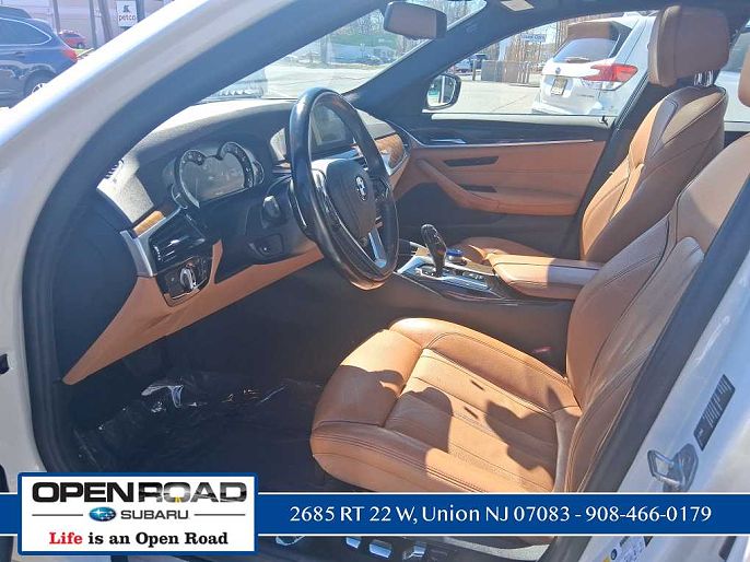 Vehicle view 14