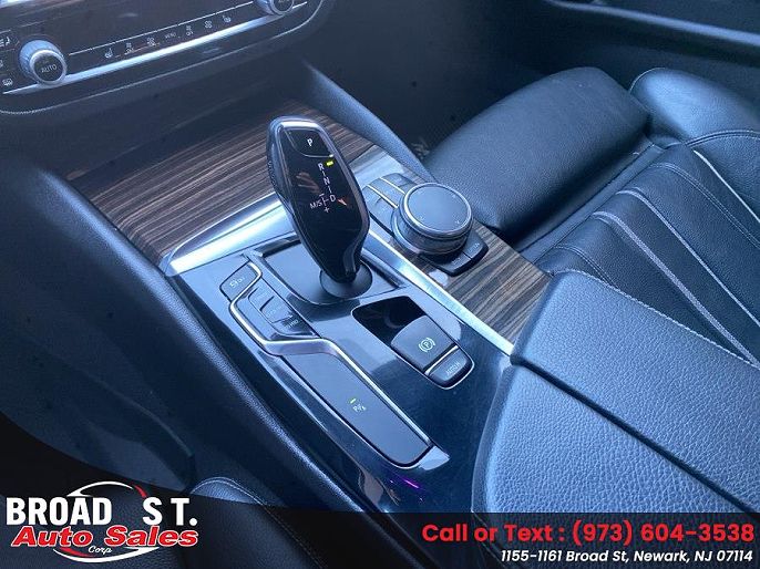 Vehicle view 28